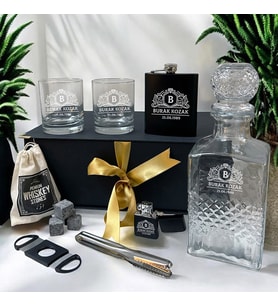 Özel Üretim Lüks Viski Şişesi & Bardağı Hediye Seti – Exclusive Box