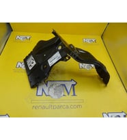 Express 2021- Ön Panel Üst Parça Sağ Oem No (625182219R)