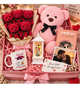 Sevgiliye Romantik Hediye Kutusu 5'li Ayıcık Buketi Pembe Peluş Ayıcık Kupa Defter Fotoğraf ve Dekoratif Işıklı Hediye Seti