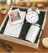 Kişiye Özel Fotoğraflı Çerçeve,Defter,Kalem,Masa Saati Ve Termos Hediye Seti (Beyaz)