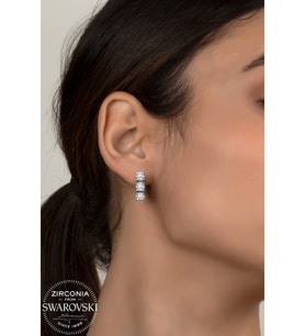 Union Swarovski Zirconia Kadın Üçtaş Gümüş Küpe