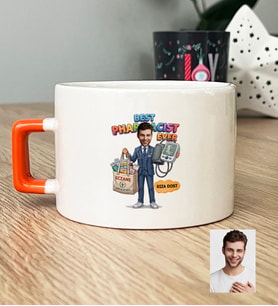 Kişiye Özel Karikatürlü Erkek Eczacı Lüks Fincan Tıp Bayramı Hediyesi