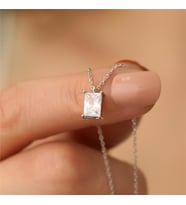 925 Ayar Gümüş Baget Taşlı Kolye