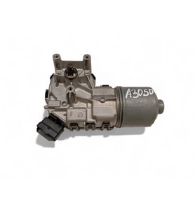Peugeot Partner Tepee (2008 Yılında Çıkan Kasa) Motor Cam Silgi On (Oem No: 0390241621)