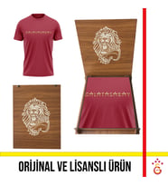 Galatasaray Lisanslı Yazılı 5 Yıldız Bordo T-Shirt Aslan Ahşap Kutulu E251501