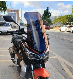 MOTOCAM QJ ATR 125 Ön Cam 2023-2026 Model 65cm Siyah Renkli 4mm ORTA BOYLU