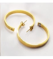 ALC Collection Orijinal Çelik Şık Tasarım Desenli Gold Renk Küpe