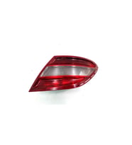 Esse Otomotiv - W204 Stop Lambası Sağ Gri 07- Dpo 440-1950r-uq A2048200264