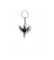 Wings and Sword Siyah Kalp Figürlü Unisex Anahtarlık – Güçlü, Gotik ve Özgün Tasarım
