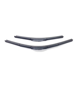 Toyota Hilux 2016-2019 55x40cm Ön Cam Silecek Takımı