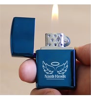 Kişiye Özel İsimli Benzinli Zippo Mavi Çakmak Melek Kanat Temalı