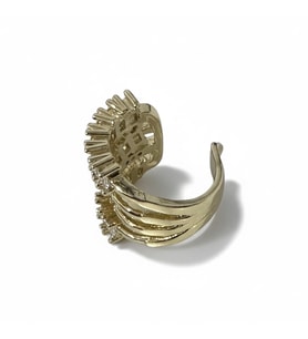 Earcuff Sıkıştırmalı Pirinç Kıkırdak Küpe Baget Taşlı Üç Sıralı Altın Renk