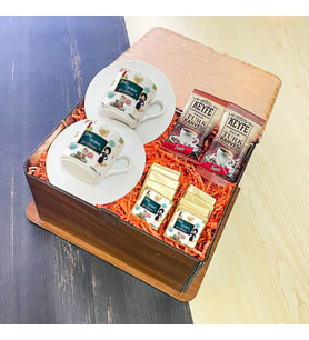 Türkçe Öğretmeni Türk Kahvesi Fincanı Ahşap Kutulu Set 006