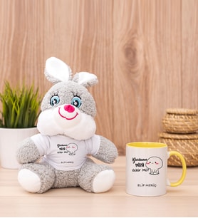 Kişiye Özel Garibanın Yüzü Gülür Mü Esprili Peluş Tavşan ve Sarı Kupa