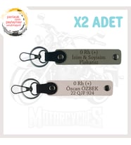 Kül Gri-Pudra, Motosiklet Maceracılarına, İsim Plaka ve 0 Rh (+) Kan Grubu Yazılı, 2'li Anahtarlık