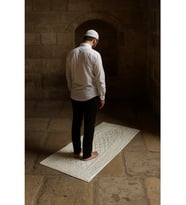 Saten Kapitone Elyaf Dolgulu Seccade (85 x 135 cm.) (Krem)