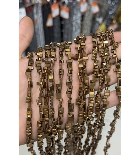 Hematit Taşı Piramit Kesim Parlak Kahverengi 6x3mm Doğal Taş Dizi