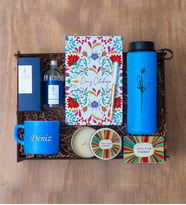 Dekoratif Kutuda Premium Hediye Seti & Kişiye Özel Fincan, Cam suluk, Defter,Roller Kalem, 