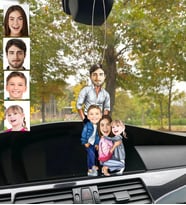 Kişiye Özel Karikatürlü Ahşap Araba Dikiz Ayna Süsü Aile-1