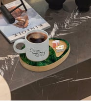 BK Gift Kişiye Özel Yapraklar Tasarımlı Doğal Ahşap Tabaklı Türk Kahvesi Fincanı Sunum Seti Model 9