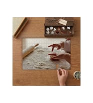 Hamura Açan Minik Eller Tasarımı 240 parça Ahşap Puzzle Ahşap Kutuda MP03470