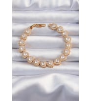 Pirinç Vip Seri Gold Renk Zirkon Taşlı Kalp Model Bileklik TJ-BB6316