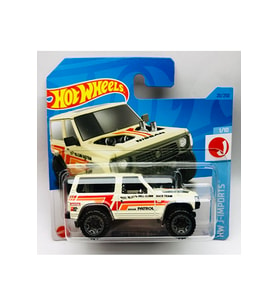 Hot Wheels Yeni - New Nissan Patrol Custom Mini Araba 1:64 Ölçek Hotwheels Marka 1/10
