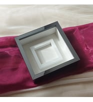 25x25 Cm Fotoğraf Bölümlü Füme Verda Anı Çerçevesi-6 cm Derinlikli Anı Çerçevesi(Fotoğraf Hediye)