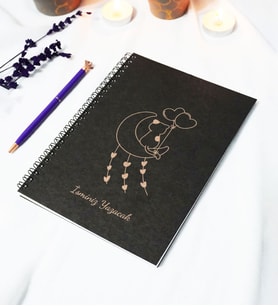 Kişiye Özel Kedi Temalı Siyah Kraft Kapaklı Defter - 45 Yaprak A5 (90 SAYFA) 15x21 Cm
