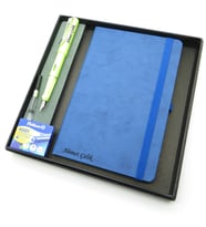 Signator® Codex  N302 Kişiye Özel Defterli Set - İsme Özel Yeşil Dolma Kalem + İsme Özel Mavi Defter + Yedek Kartuş İsme Özel Kutusunda Hediyelik Set (Karışık)