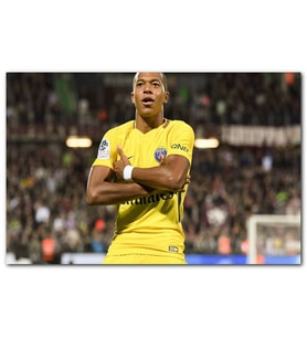 Cakatablo Futbolcu Kilian Mbappe Sarı Formalı Görseli MDF Tablo
