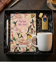 Kişiye Özel USB Çakmak & Defter & Kupa & Kalem Premium Hediye Seti Sarı