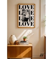 Kişiye Özel LOVE Tipografi Fotoğraflı Poster, Ahşap Çerçeveli Duvar Tablosu