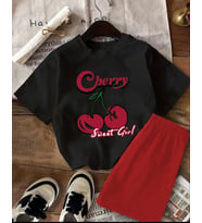 AMOR MAN ÖZEL TASARIM CHERRY BASKILI ULTRA RAHAT YENİ TREND KADIN T-SHIRT ŞORT TAKIMI (Kırmızı)