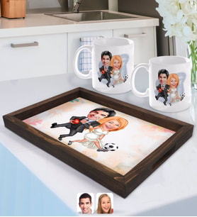BK Gift Kişiye Özel Sevgililer Karikatürlü Doğal Ahşap Tepsi ve 2’li Kupa Bardak Seti-15