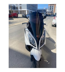 MOTOCAM Kymco Downtown 300i Ön Cam 2009-2017 Model 78cm Siyah Renkli 4mm UZUN