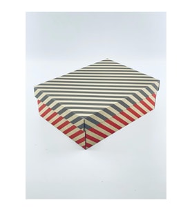 22x30x10 Hediyelik Kutu Kraft Kutu Karton Kutu YIlbaşı Kutusu Pasta Kutusu Balon Kutusu (10 ADET)
