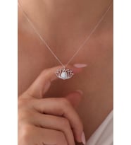 Gümüş Opal Taşlı Lotus Çiçeği Kolye - 925 Ayar Gümüş Kolye