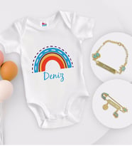 BK Kids Kişiye Özel İsimli Beyaz Bebek Body Zıbın Erkek Bebek Künyesi ve İğnesi Hediye Seti-2