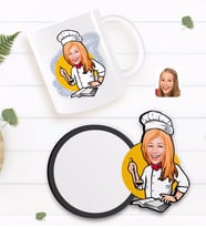 BK Gift Kişiye Özel Kadın Chef Karikatürlü Beyaz Kupa ve Ahşap Bardak Altlığı Hediye Seti-12