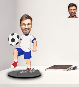 Kişiye Özel Futbolcu Karikatürlü İki Katmanlı Ahşap Biblo Model-2
