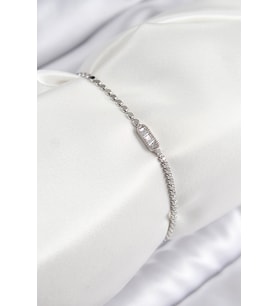 Pirinç Zirkon Taşlı Dikdörtgen Model Ezme Zincir Gümüş Renk Kadın Bileklik 5 - SSSSSS9933-8