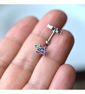 Mor Çiçekli Helix Piercing Kıkırdak Cerrahi Çelik Gümüş Renk (Çok Renkli)
