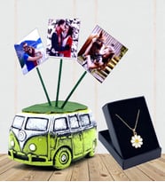 Kişiye Özel Hediye Seti Tasarım Kolyeli ve 3 Fotoğraflı Vosvos Saksı Hediye Seti (Model 4)