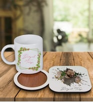 Kişiye Özel Tasarım Kupa Bardak Ve Fotoğraflı Ahşap Bardak Altlığı 99415 (Krem)