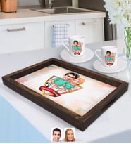 BK Gift Kişiye Özel İsimli Sevgililer Karikatürlü Doğal Ahşap Tepsi ve 2’li Kahve Fincan Seti-55