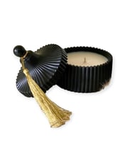 Siyah Renk Ojbede kokulu soya wax mum.