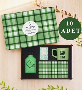 Kadınlar Günü 10’lu Set  Dekoratif Ahşap Kutu, Ahşap Sunumlu Fincan, Kahve , Kolonya,