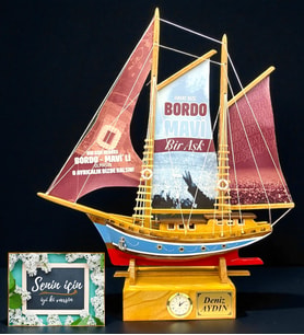 Size Özel Saatli El Yapımı Doğal Ahşap Gemi Maketi Hediyesi Farklı Modeller (Model 1)