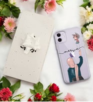 Kuşlu Kadın Tasarımlı Kişiye Özel Şeffaf Telefon Kılıfı (Tüm Telefon Modelleri Mevcuttur.) - Hediye Kutulu